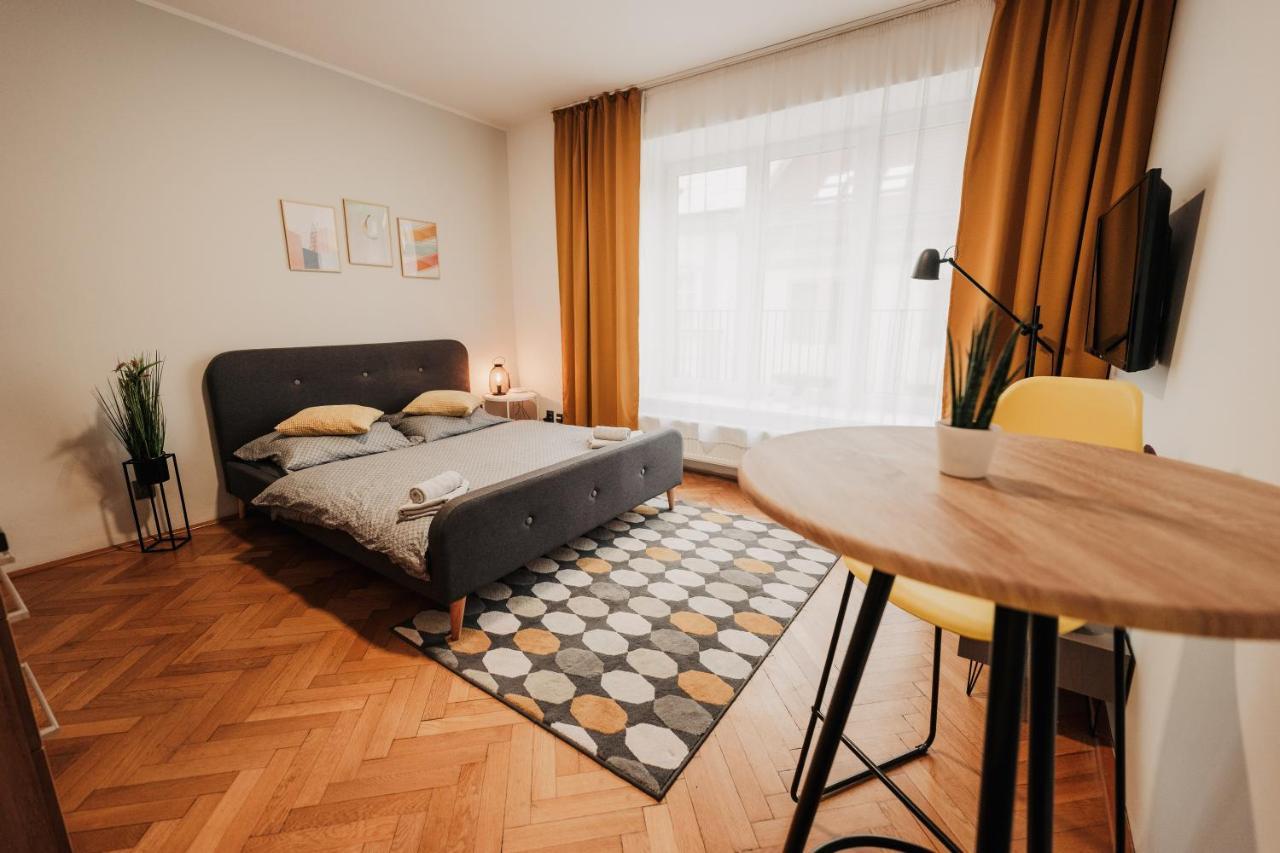 Elegant Studio, 400M From The Square Leilighet Plzeň Eksteriør bilde